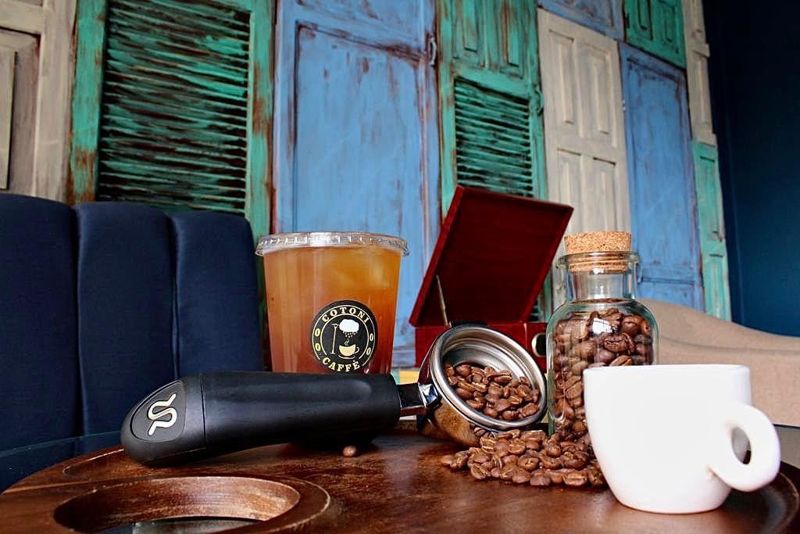 Los amantes del café se reúnen en Cotoni