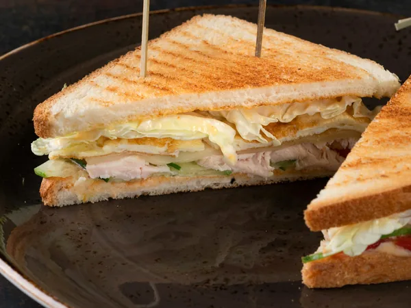 Panini + Papas Wedges